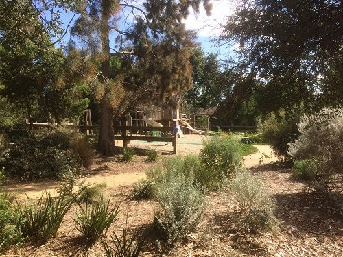 Alexander Park-Hampton必去景点