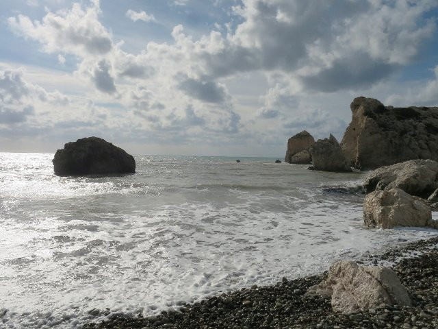 Afroditi Beach-Agios Tychon必去景点