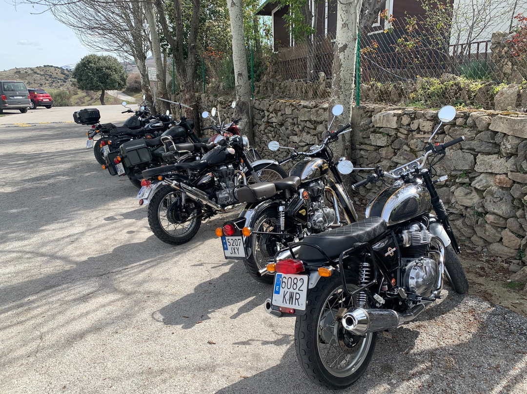 Enfield Classic Moto Tours-Velez de Benaudalla必去景点