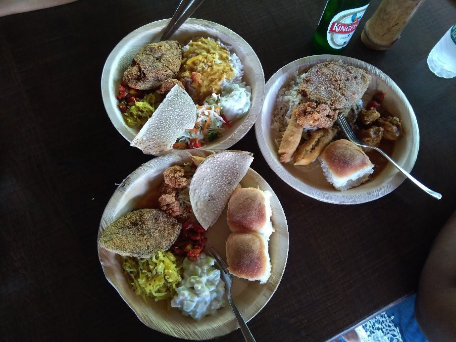 Treebo Trend Rock Valley主图