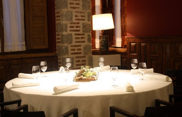 Hotel Don Fadrique主图