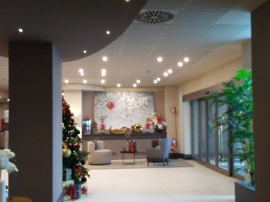 DC Hotel International主图