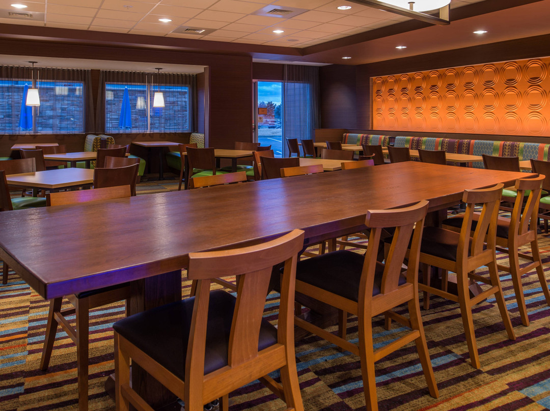 Fairfield Inn & Suites St. Louis Westport主图