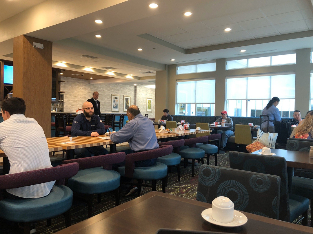 Hilton Garden Inn Baytown主图