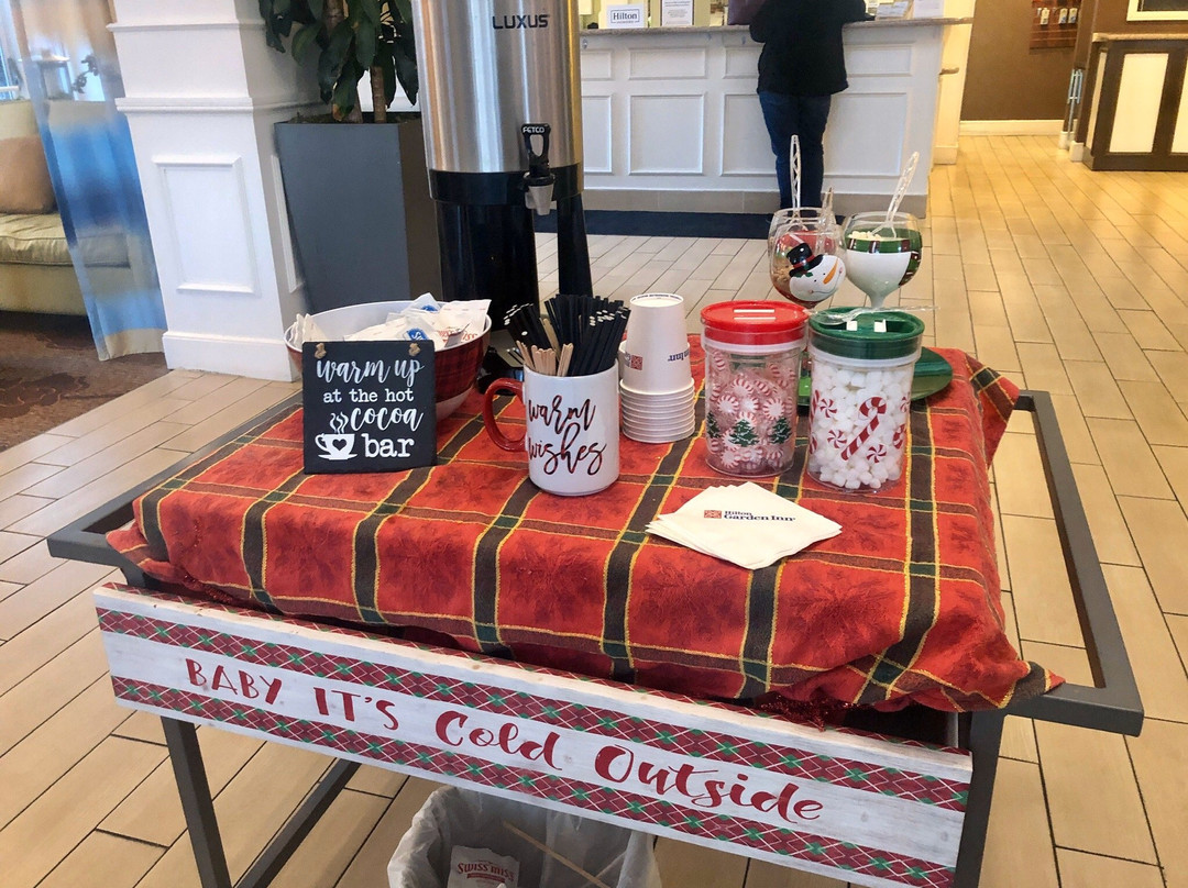 波特兰机场希尔顿花园酒店主图