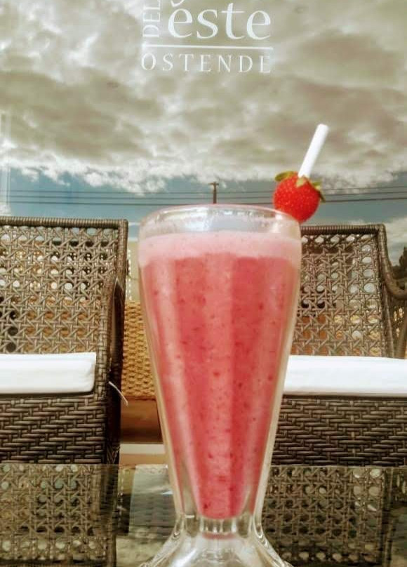 Ayres del Este主图