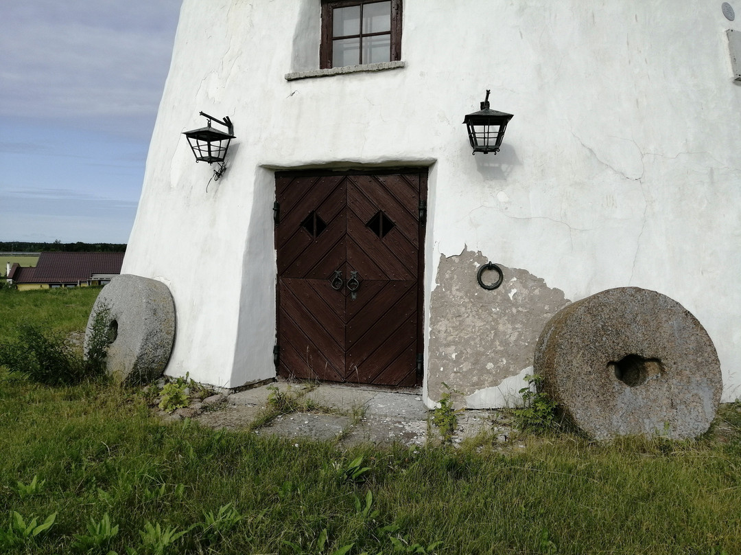 Kukruze Windmill