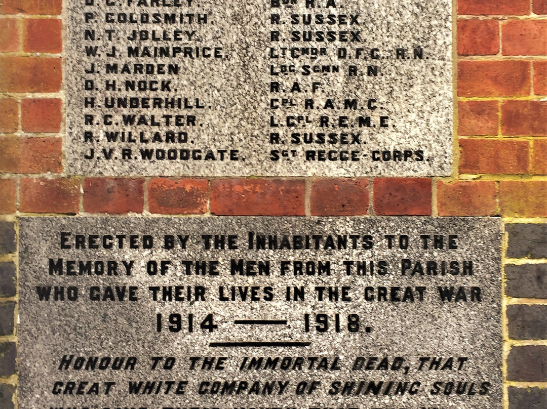 Robertsbridge War Memorial景点图片