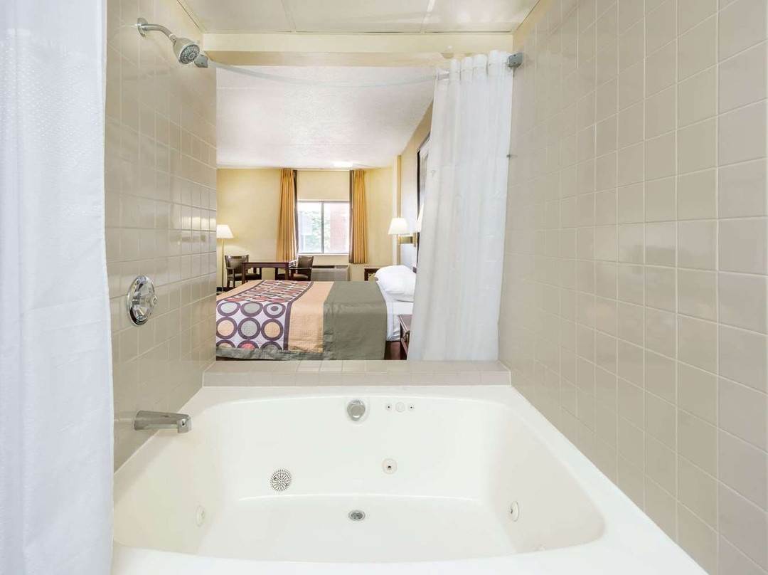 Holiday Inn Express & Suites Milan – Sandusky Area By IHG主图