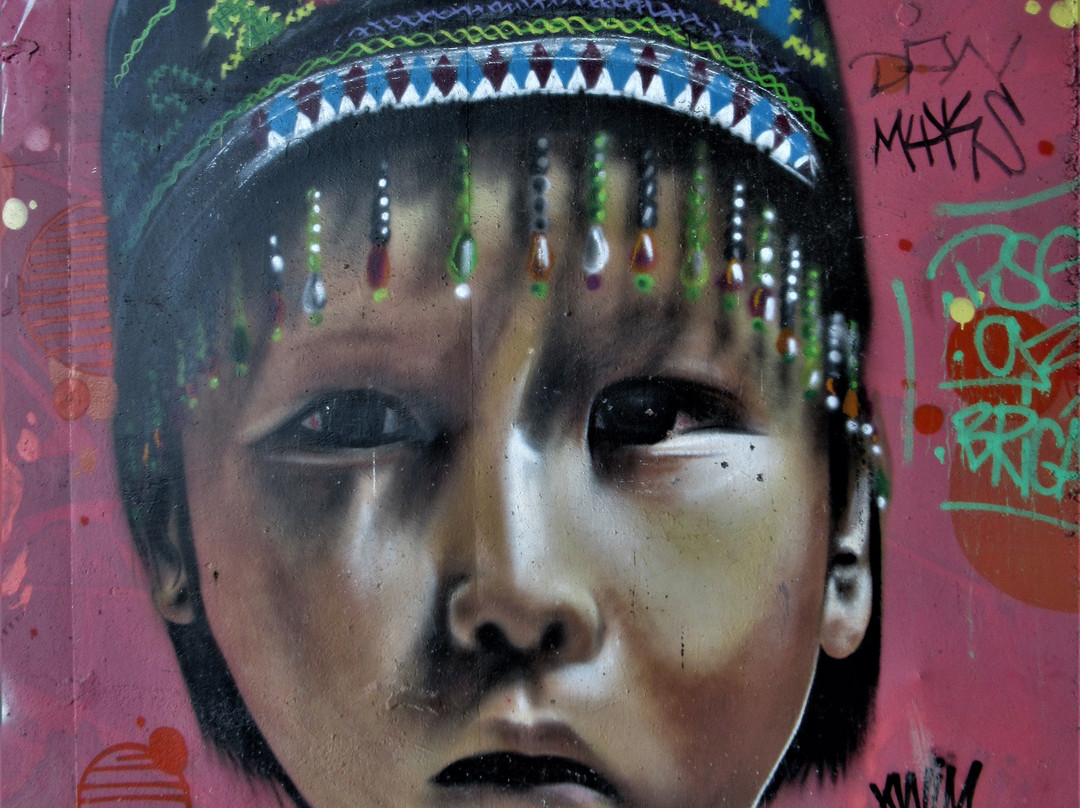 Fresques "Portraits"-Noisy-le-Sec必去景点