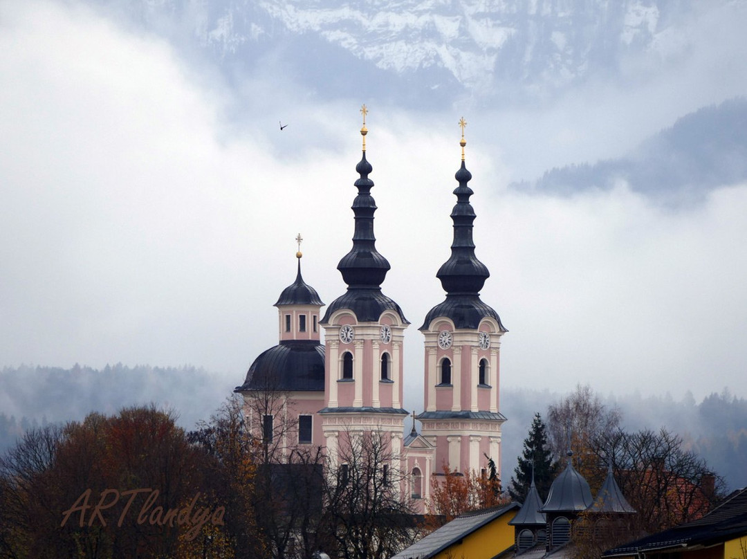 Kirche Zum Heiligen Kreuz景点图片