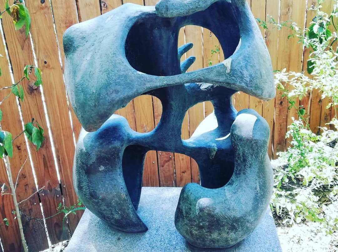 Quin Sculpture Garden景点图片
