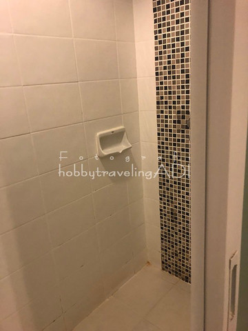 拜伦海滩酒店主图