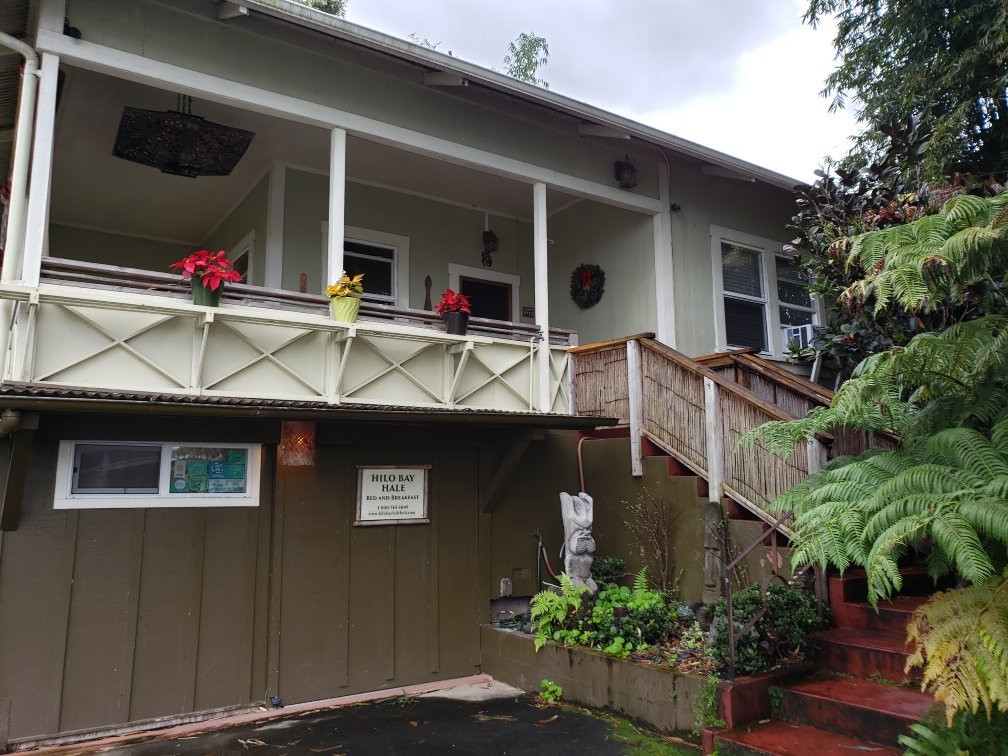 希洛湾家庭式酒店主图