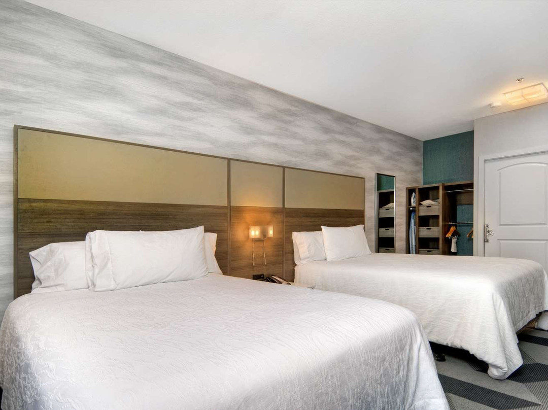 利弗莫尔希尔顿花园酒店主图