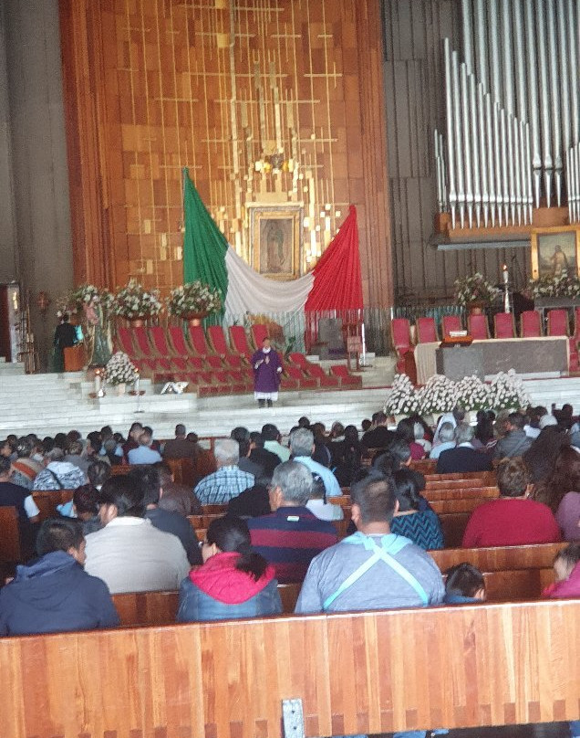 瓜达卢普圣玛利亚大教堂景点图片