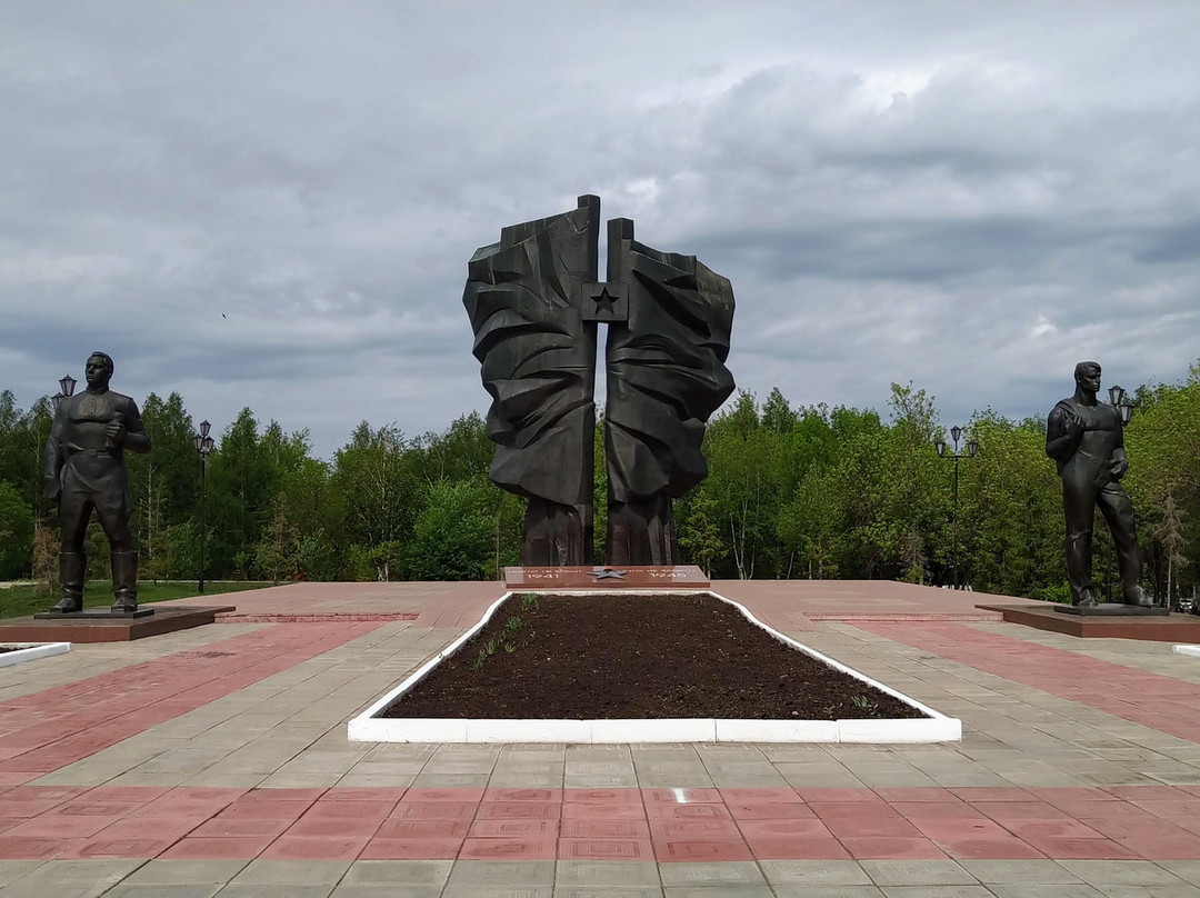 Monument of Military and Labour Glory-Kumertau必去景点