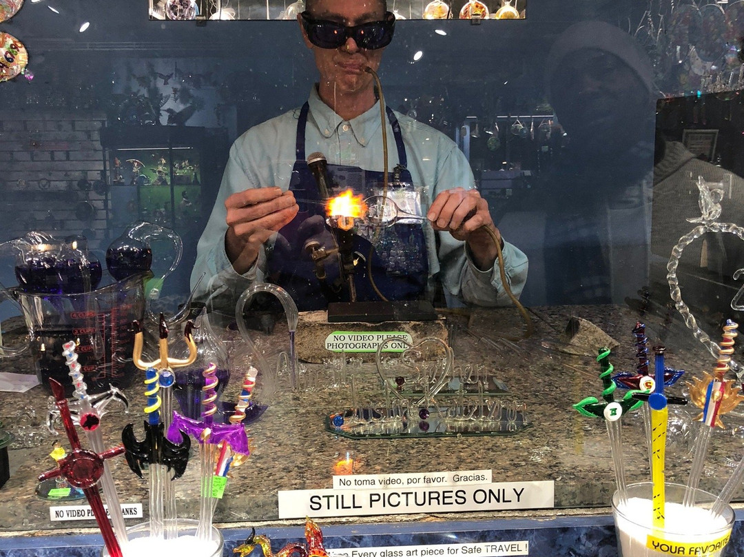 The Glassblowing Shop-海伦必去景点