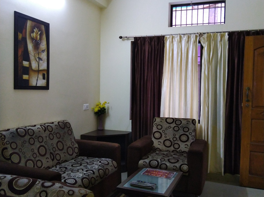 Aditi Comforts Service Apartment Hotel主图