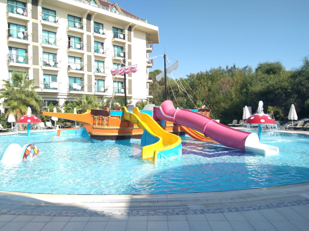 Lago Hotel主图