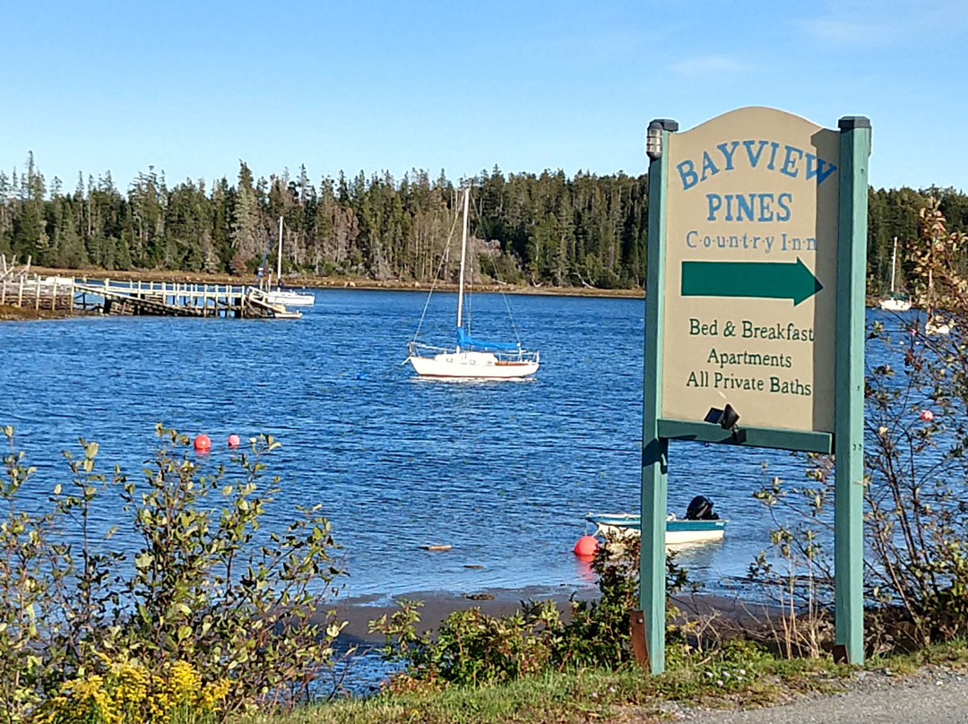 Bayview Pines Country Inn主图