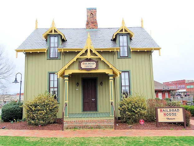 The Historic Railroad House景点图片