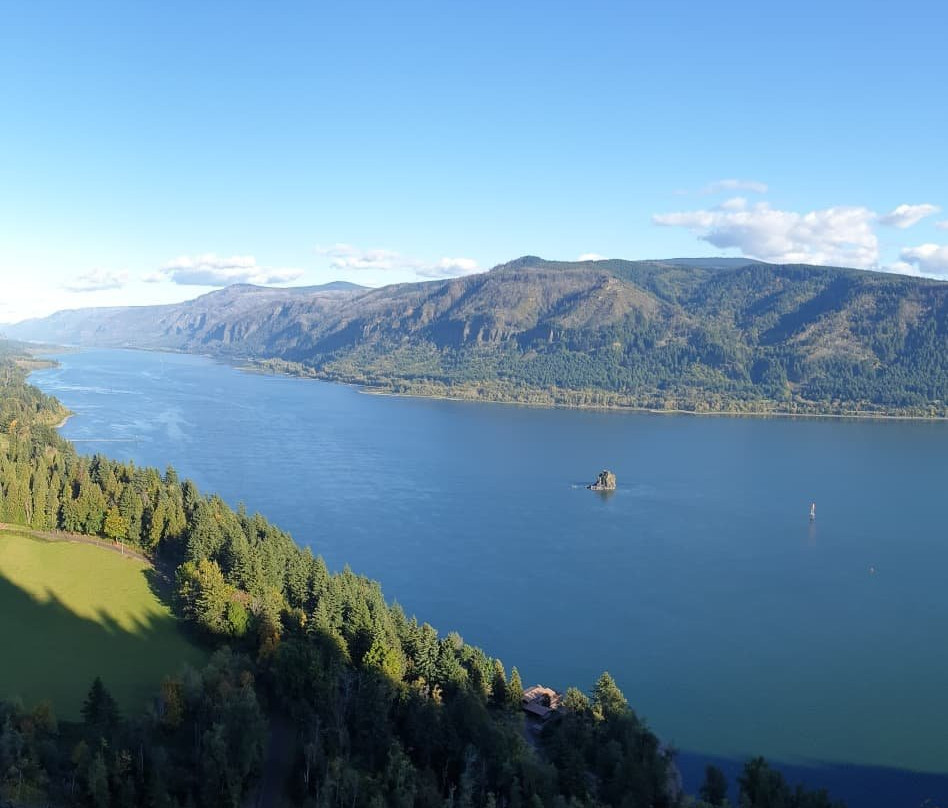 Cape Horn Lookout景点图片