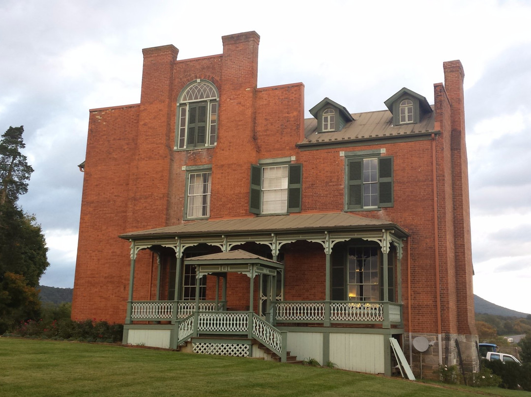 Max Meadows旅游景点-The Mansion at Fort Chiswell