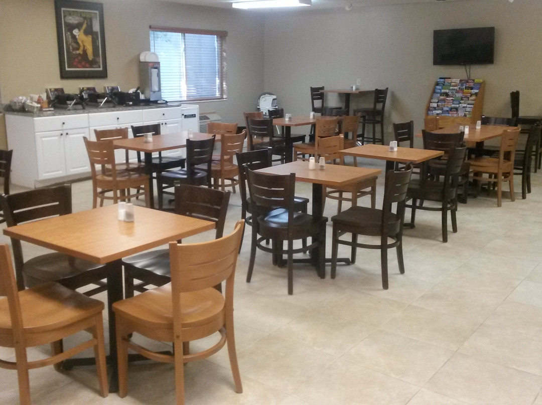 AmericInn by Wyndham Petoskey主图