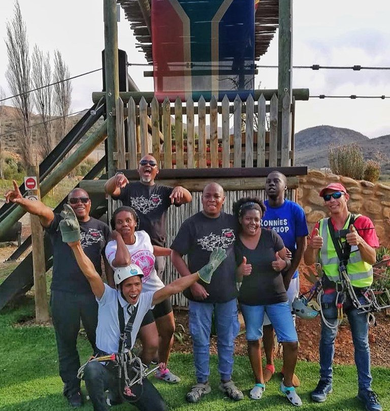 Cango Caves Estate & Zipline-奥兹洪必去景点