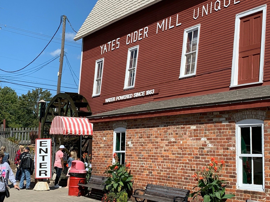 Yates Cider Mill景点图片