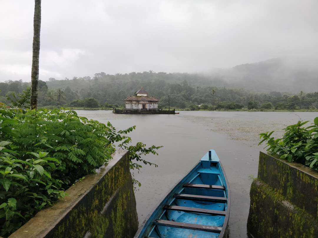 Jain Temple Varanga-Hebri必去景点