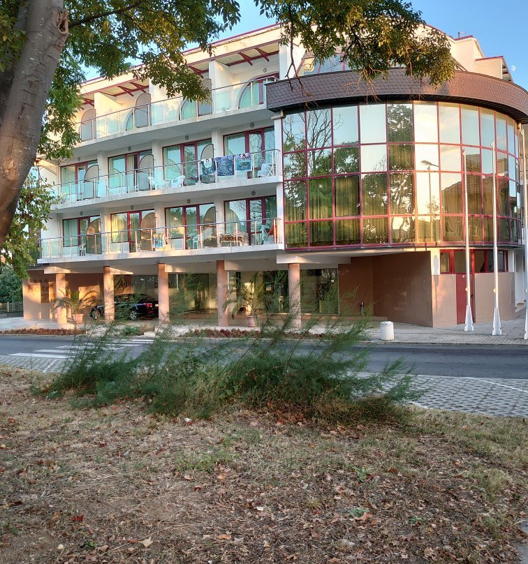 The Lodge Hotel主图