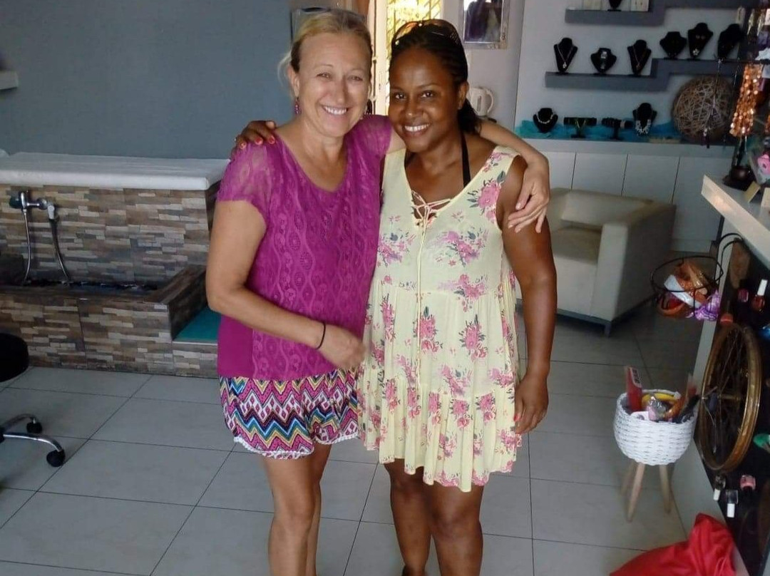 Fish Spa Perla-Stalos必去景点