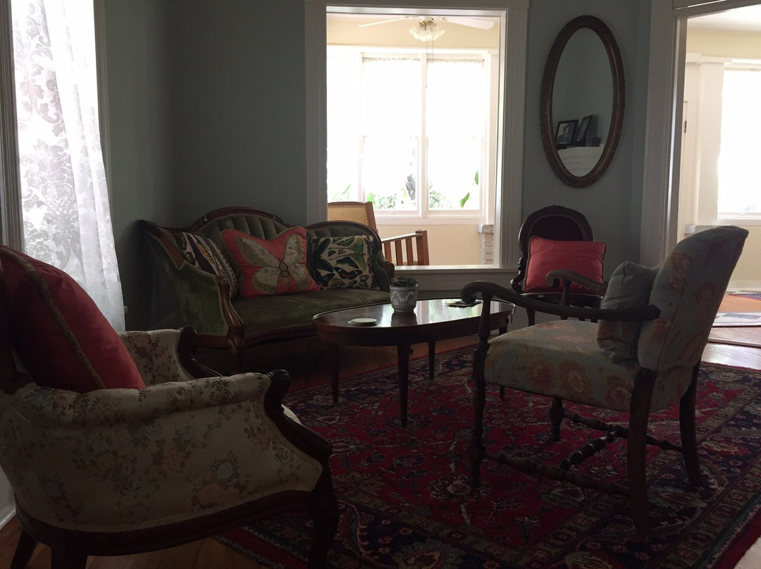 The Bryan House-Mission必去景点