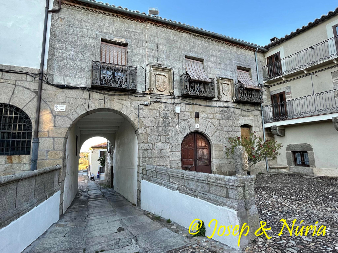 Palacio De D. Beltrán De La Cueva, Casa Del Regidor O Casa De Los Roderos景点图片