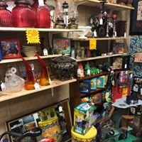 The Fancy Attic Antique景点图片