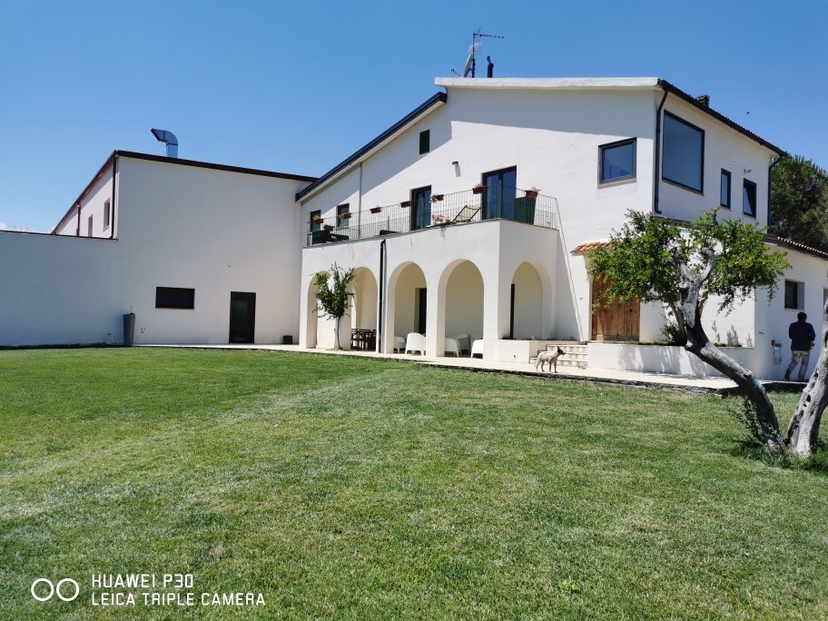 Masseria Straziuso - La Vaccariccia-官方