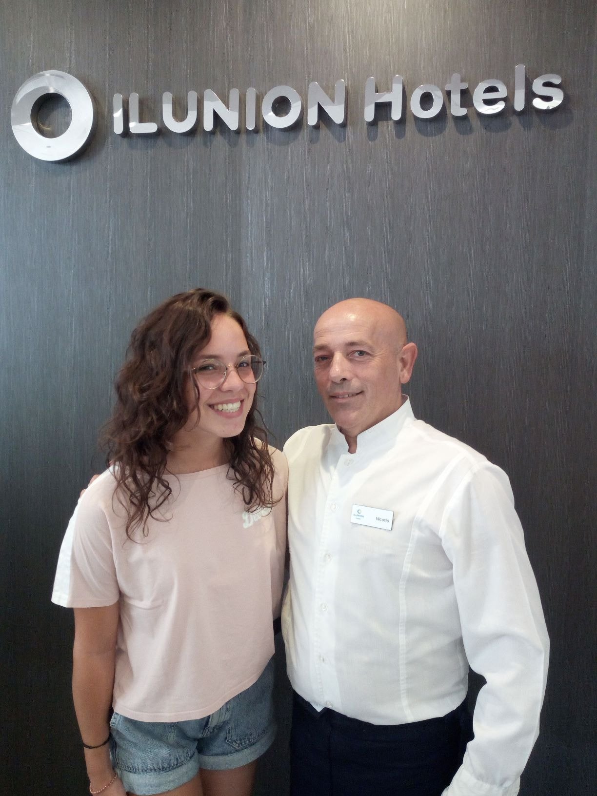 ILUNION Valencia 3-餐饮