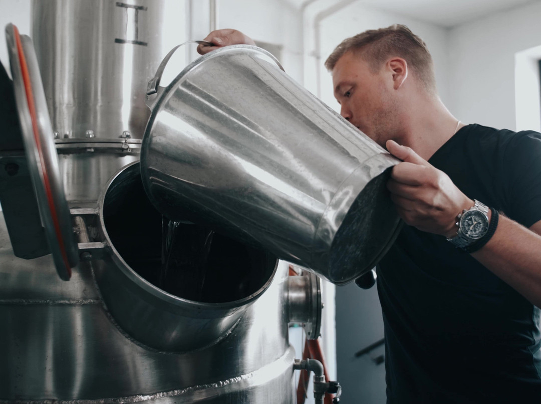 MOORDESTILLERIE Kolbermoor-Kolbermoor必去景点