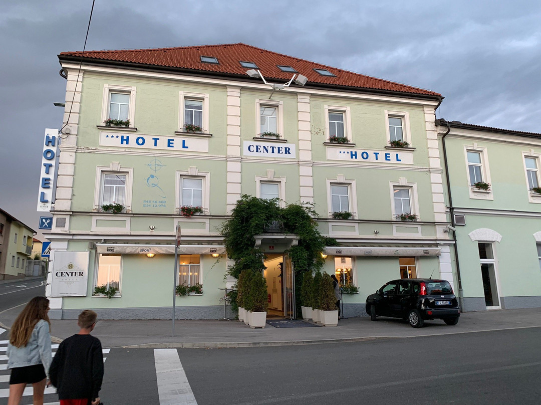 Hotel Center主图