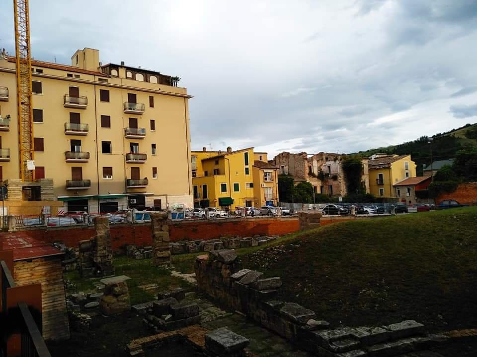 Roman Theatre-泰拉莫必去景点
