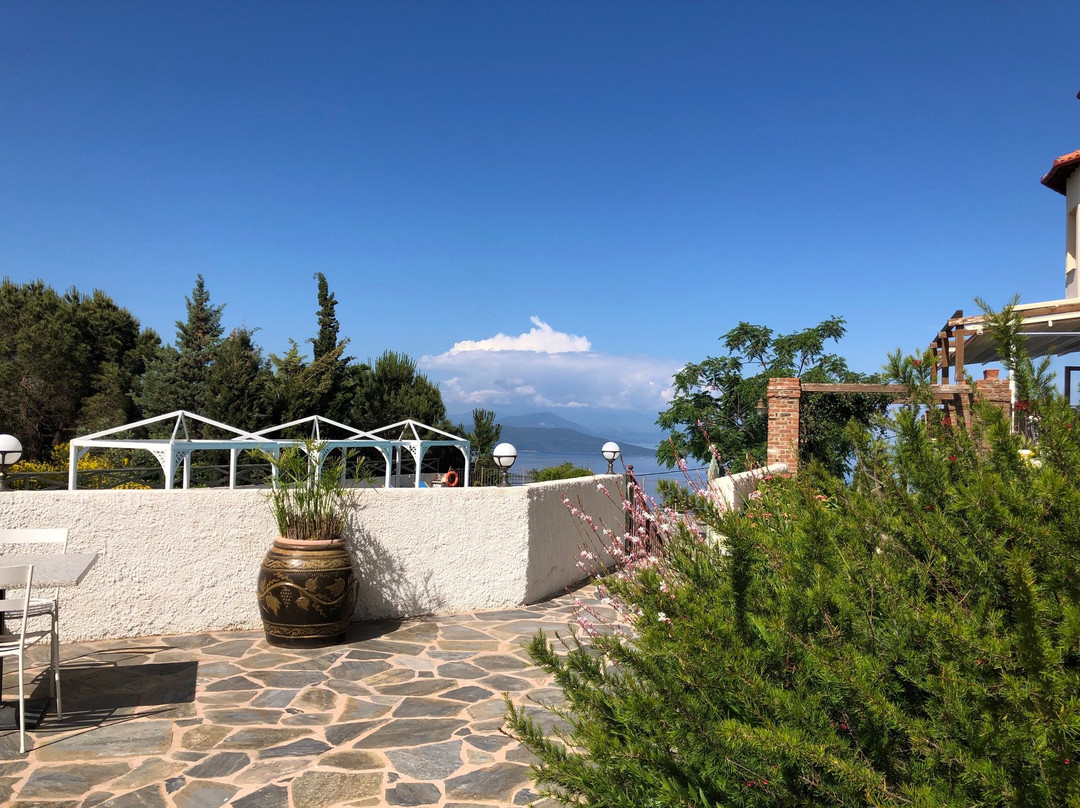 Lagou Raxi Country Hotel主图