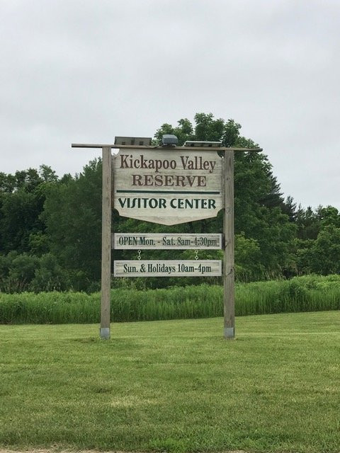 Kickapoo Valley Reserve Visitor Center景点图片