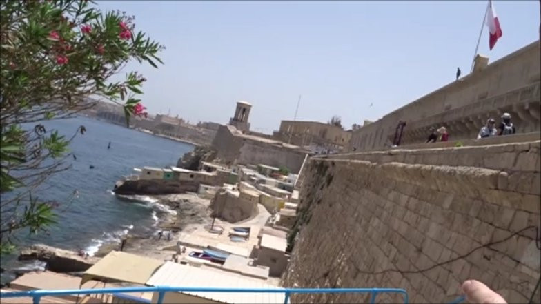 Breakwater Bridge-瓦莱塔必去景点