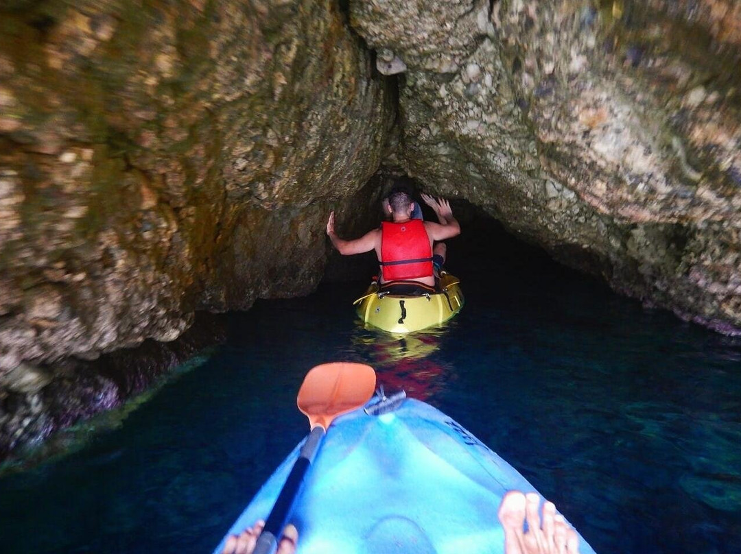 Esencia Viva Ibiza kayak景点图片