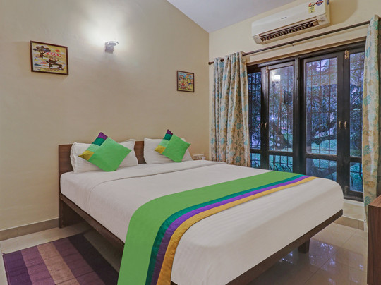 Treebo Trend Premium 3&4 Bhk Villas With Pool Arpora