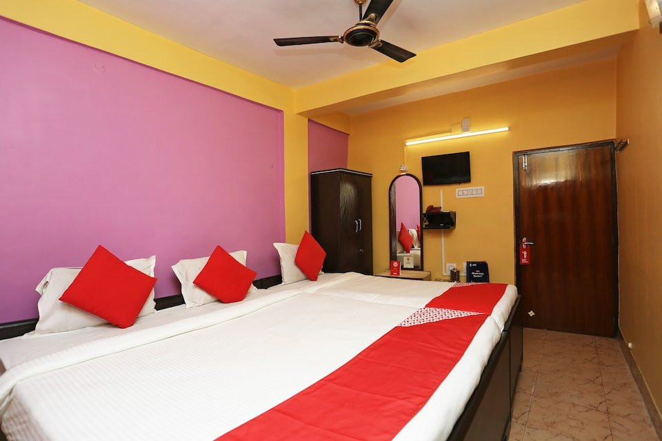 OYO 13568 Debalay Guest House主图