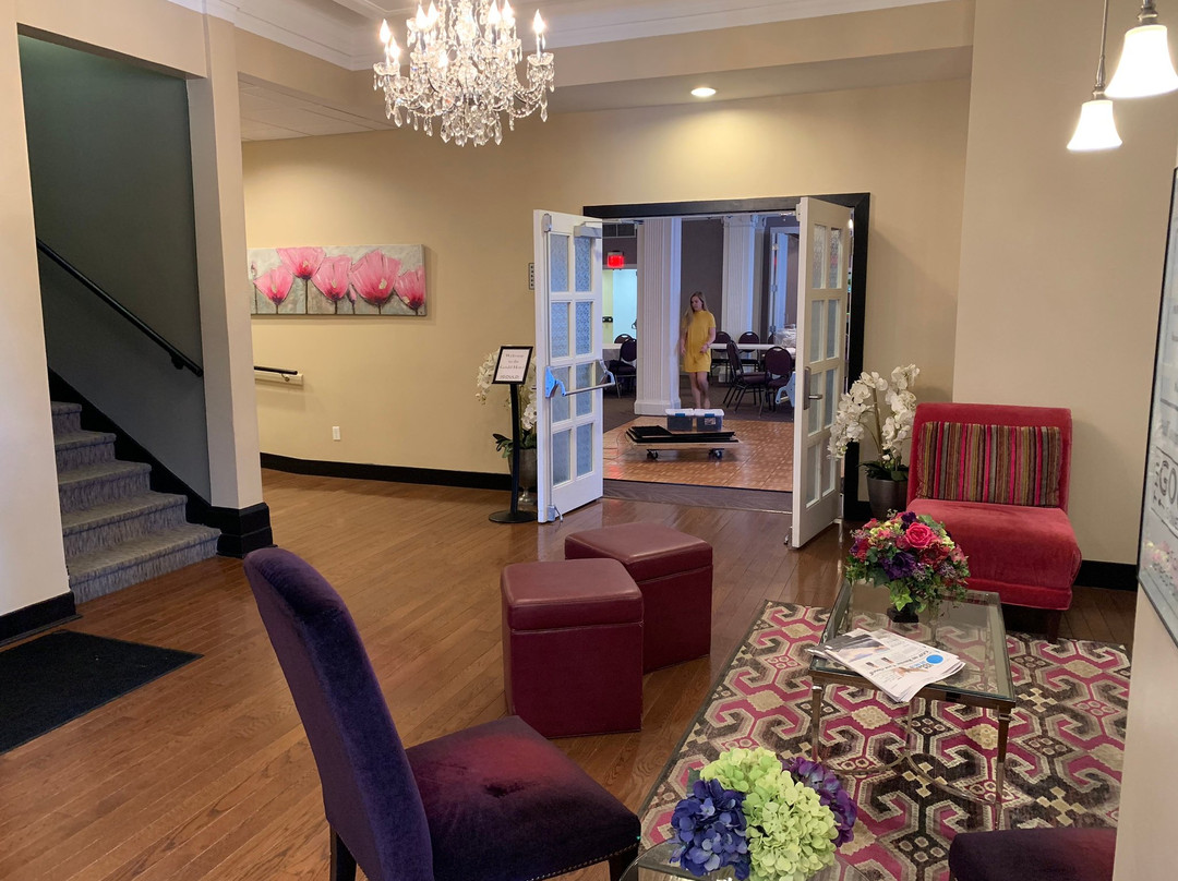 古尔德酒店主图