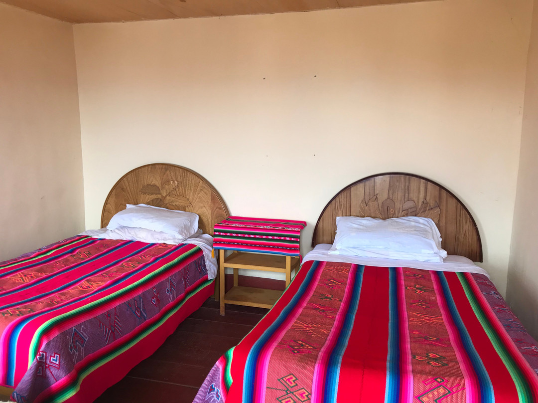 Llachon餐馆和美食-Illary lodge y Restaurant